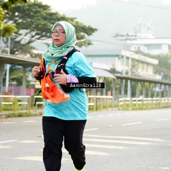 Runner Photo 8298781