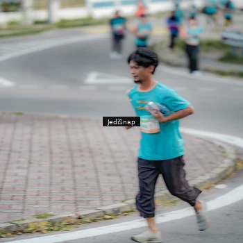 Runner Photo 8298822