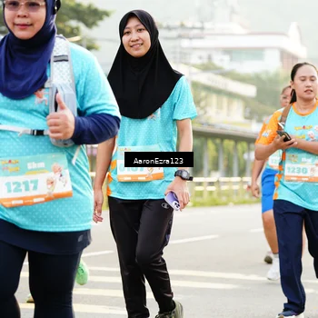 Runner Photo 8298828