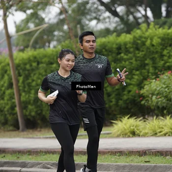 Runner Photo 8298857
