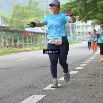 Runner Photo 8298866
