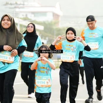 Runner Photo 8298893