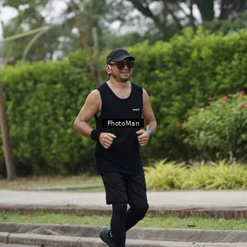 Runner Photo 8298921
