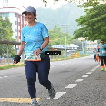 Runner Photo 8298922