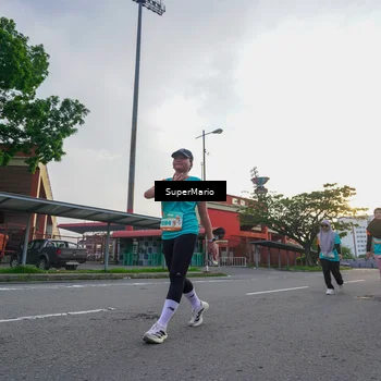 Runner Photo 8298942