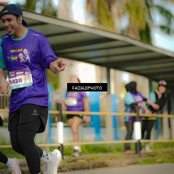 Runner Photo 8298948