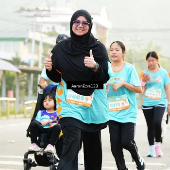 Runner Photo 8298952