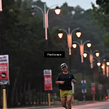 Runner Photo 8298961