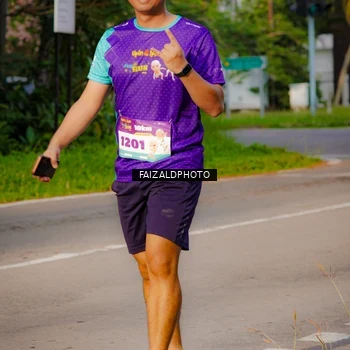 Runner Photo 8298984