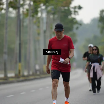 Runner Photo 8299001