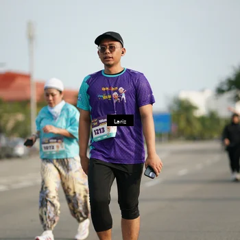 Runner Photo 8299019