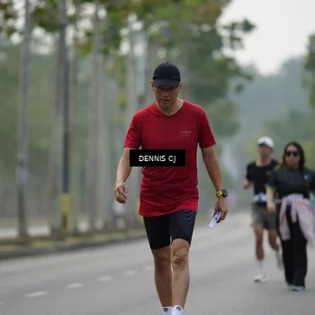 Runner Photo 8299021