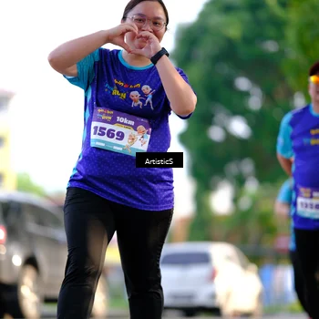 Runner Photo 8299052