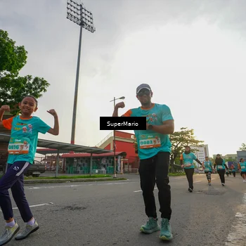 Runner Photo 8299084