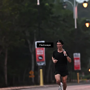 Runner Photo 8299094