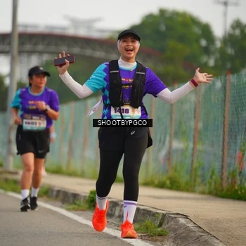 Runner Photo 8299097