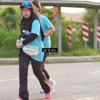 Runner Photo 8299106