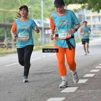 Runner Photo 8299108