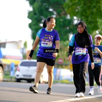 Runner Photo 8299110