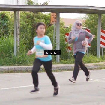 Runner Photo 8299124