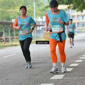 Runner Photo 8299130