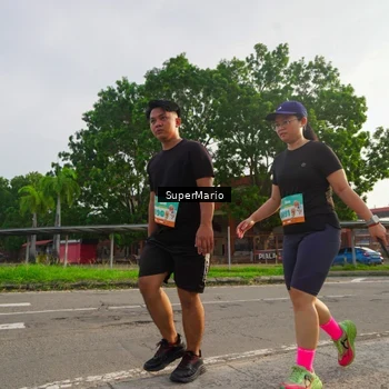 Runner Photo 8299138