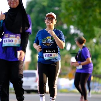 Runner Photo 8299167