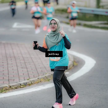 Runner Photo 8299186
