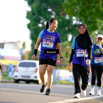 Runner Photo 8299187