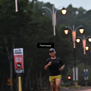 Runner Photo 8299198