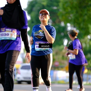 Runner Photo 8299203