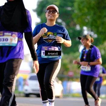 Runner Photo 8299221