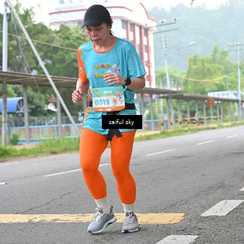 Runner Photo 8299236
