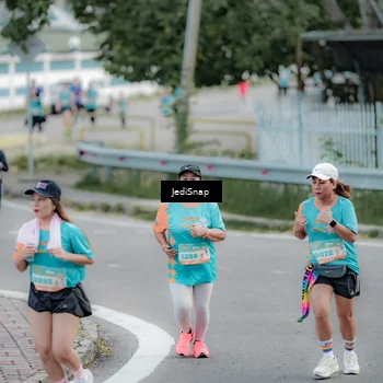 Runner Photo 8299240