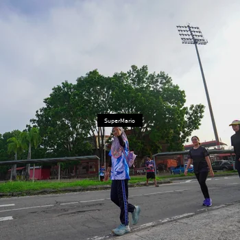 Runner Photo 8299247