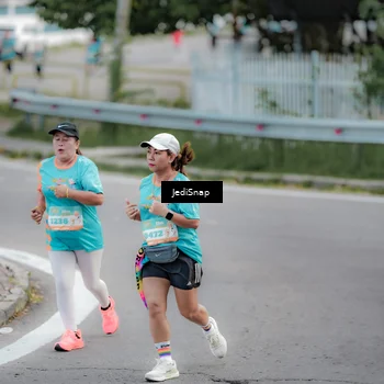 Runner Photo 8299248