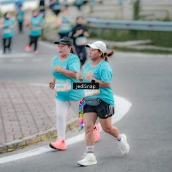Runner Photo 8299259