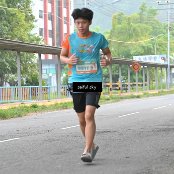 Runner Photo 8299281