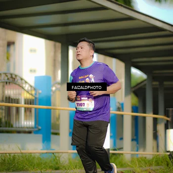 Runner Photo 8299286