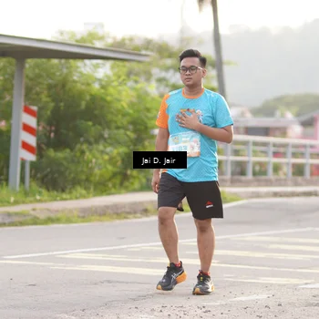 Runner Photo 8299312