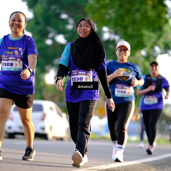 Runner Photo 8299339