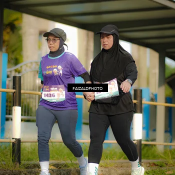 Runner Photo 8299346