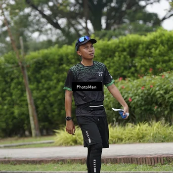 Runner Photo 8299362