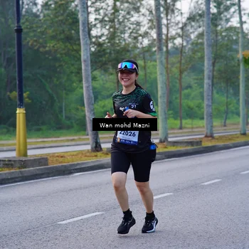 Runner Photo 8299367
