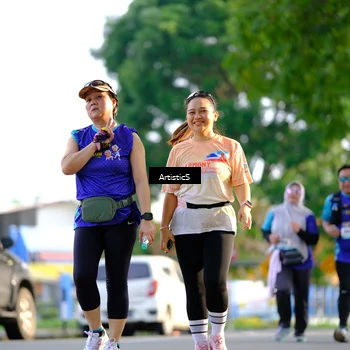 Runner Photo 8299398