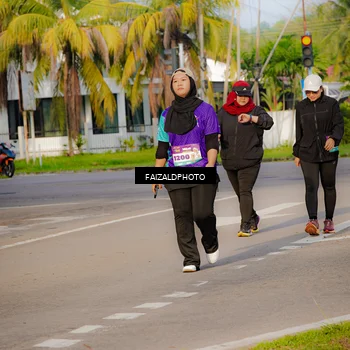 Runner Photo 8299405