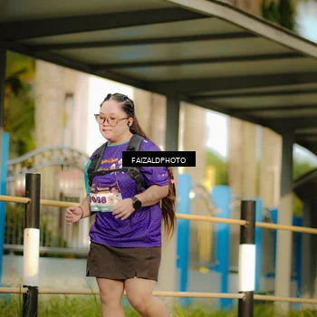 Runner Photo 8299426