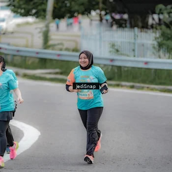 Runner Photo 8299429