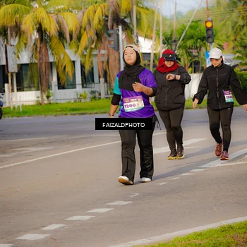 Runner Photo 8299430