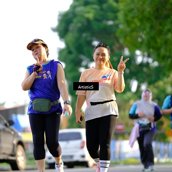 Runner Photo 8299436